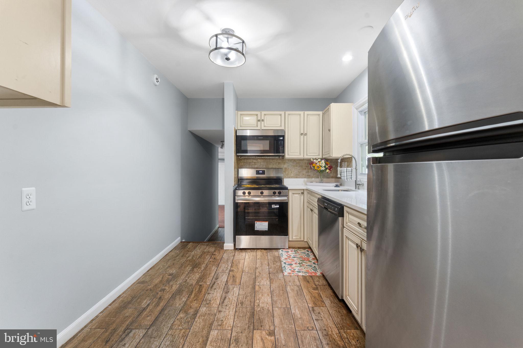 ROSEDALE ESTATES - Residential