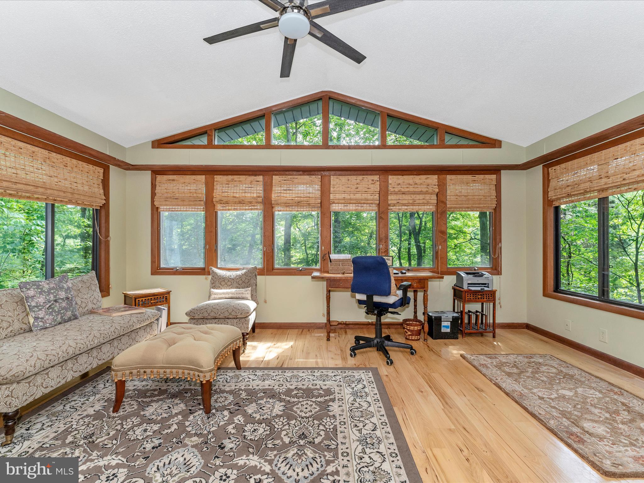 THE WOODS - Residential