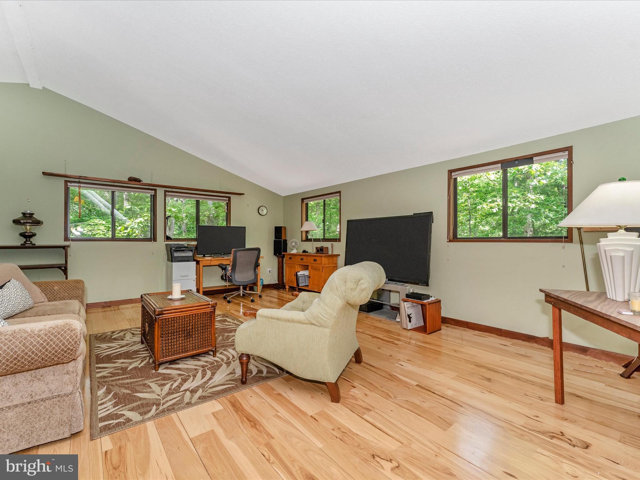 THE WOODS - Residential