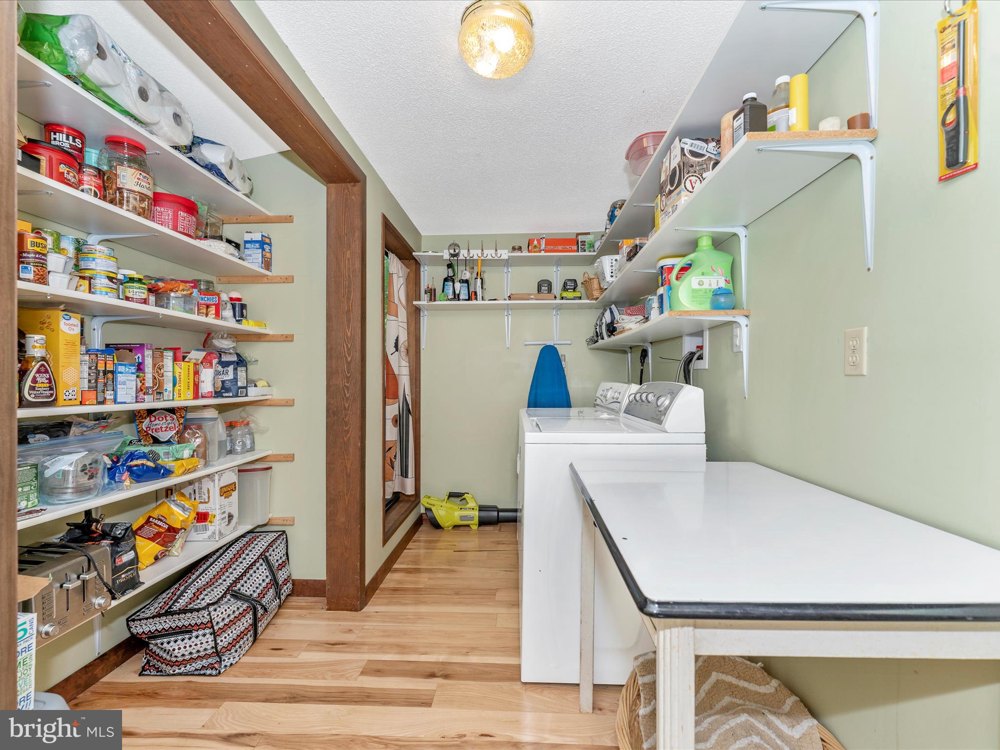 THE WOODS - Residential