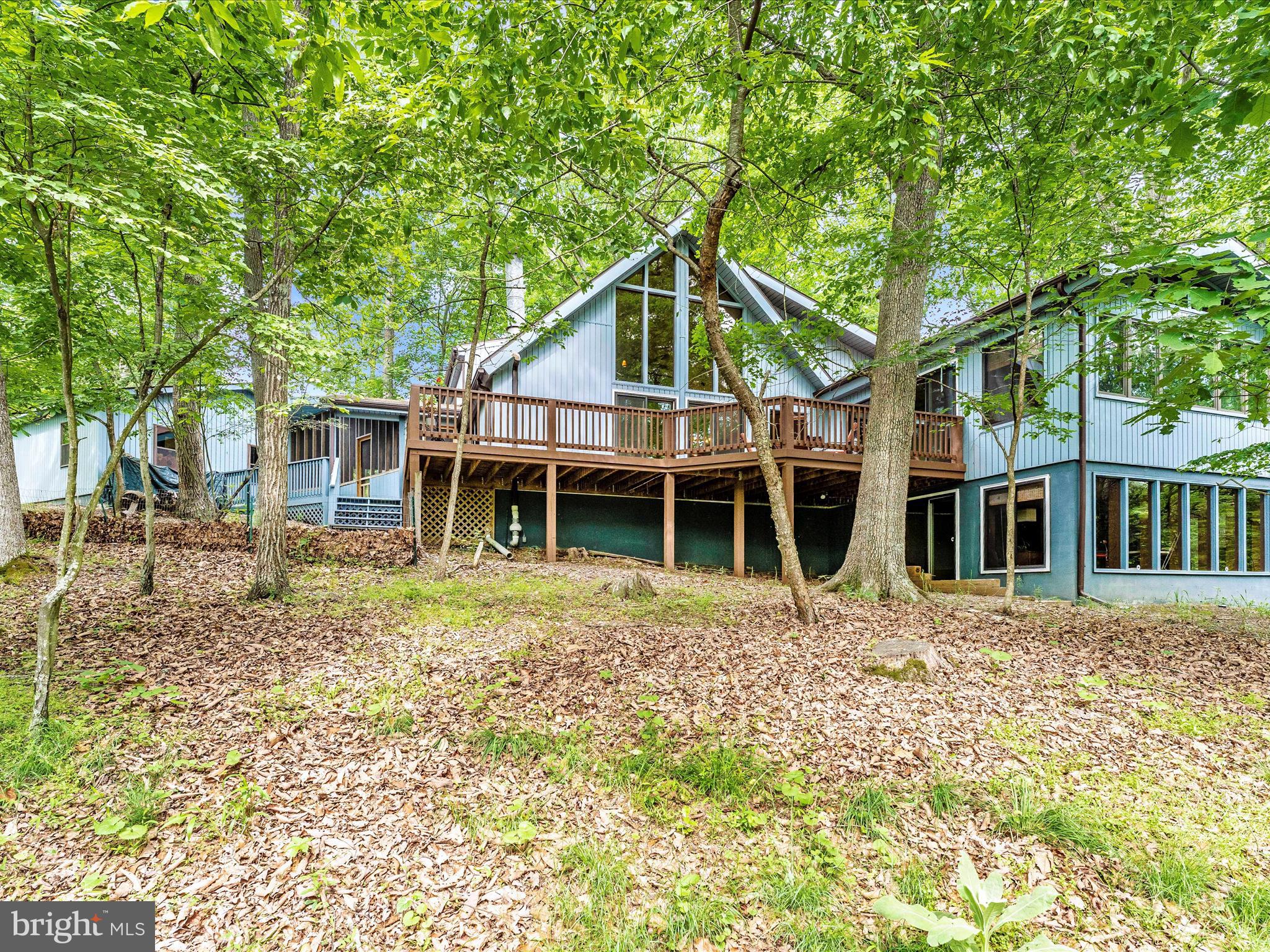 THE WOODS - Residential