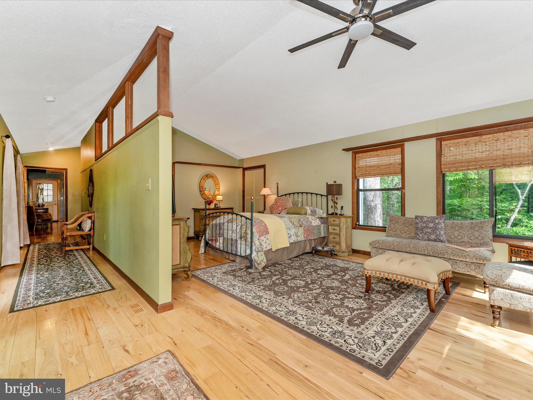 THE WOODS - Residential