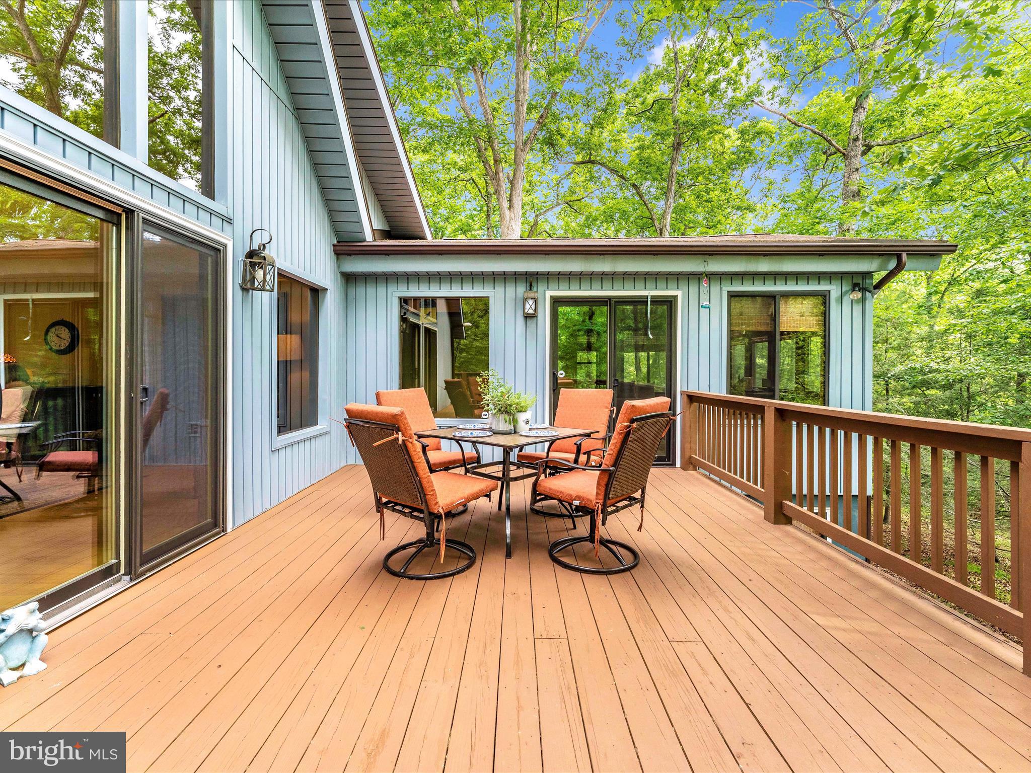 THE WOODS - Residential