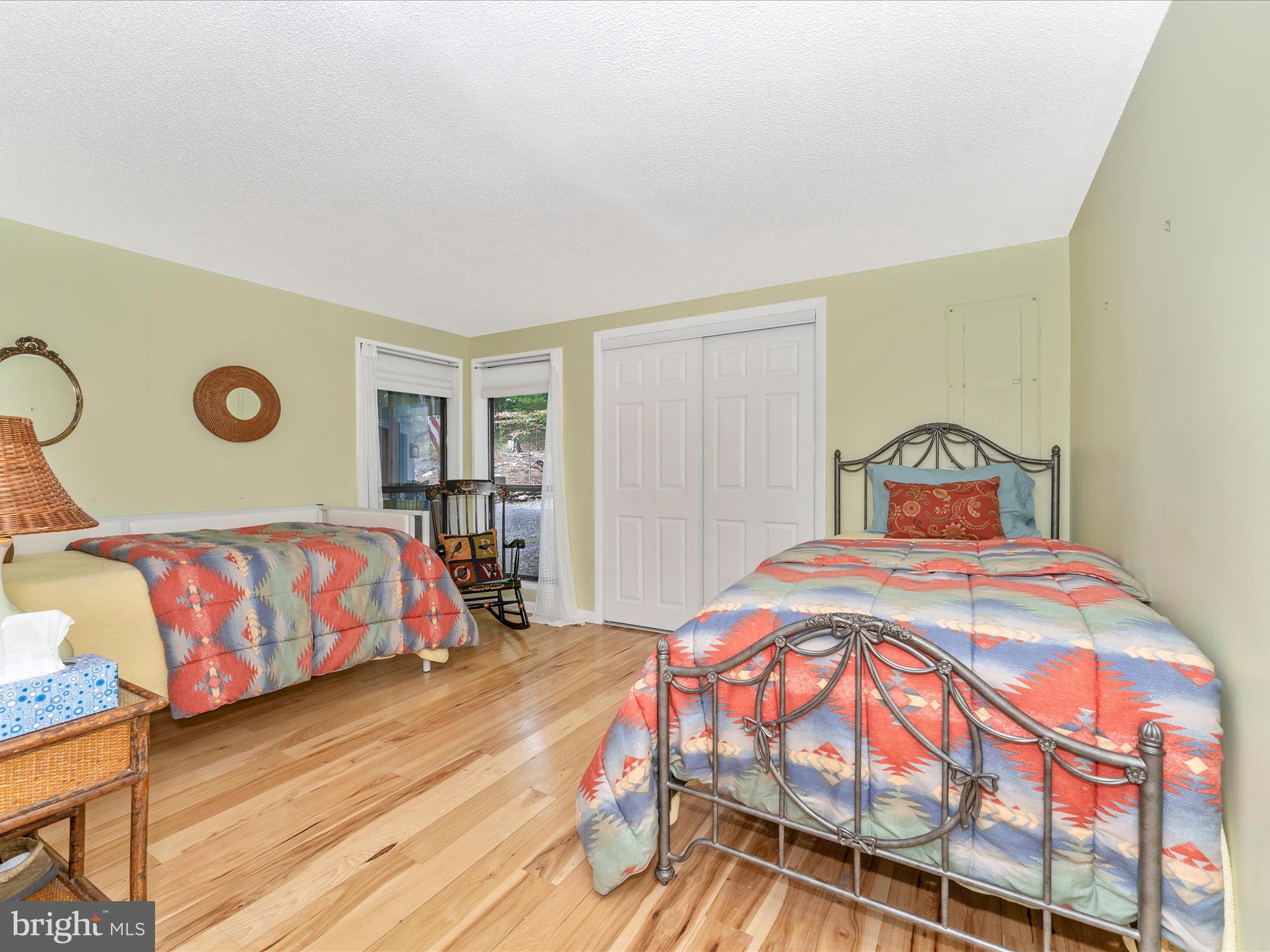 THE WOODS - Residential