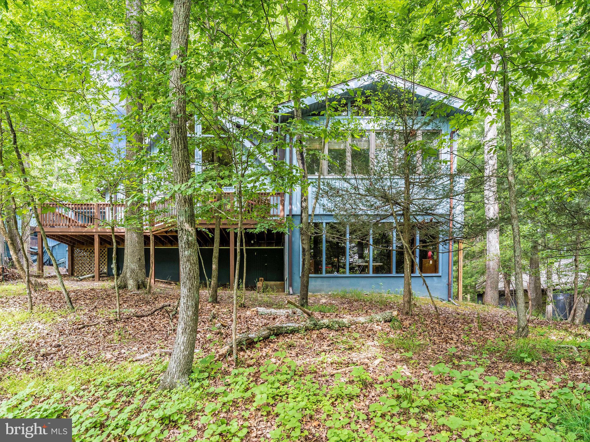 THE WOODS - Residential