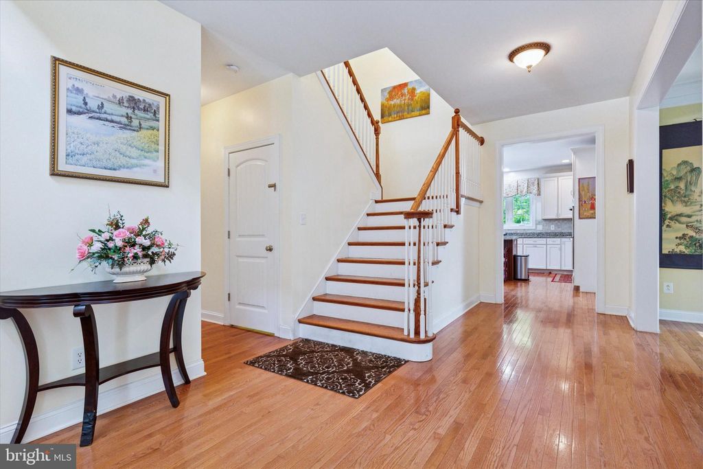 Photo of 5 Kent Ln, PAOLI, PA 19301 (MLS # PACT2100400)