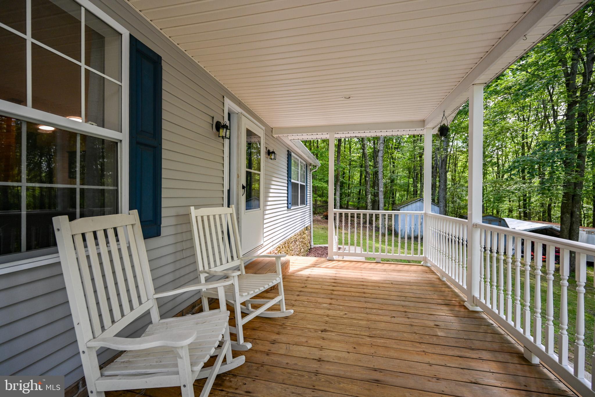 181 GLOTFELTY DRIVE