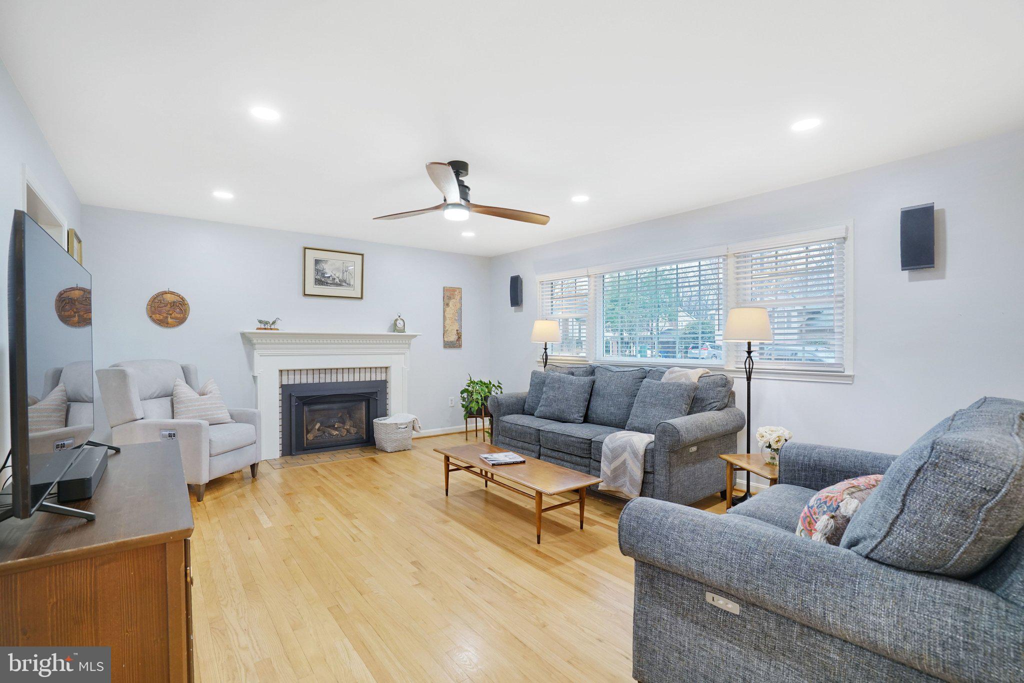 6125 BEECH TREE DRIVE