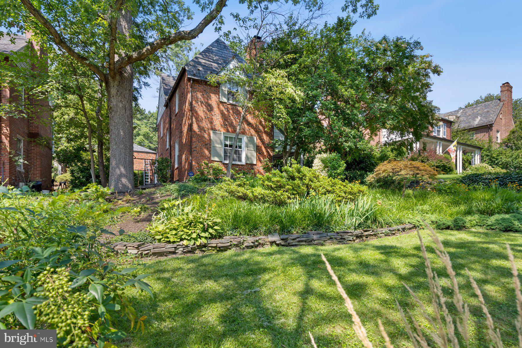 ORIGINAL NORTHWOOD - Residential