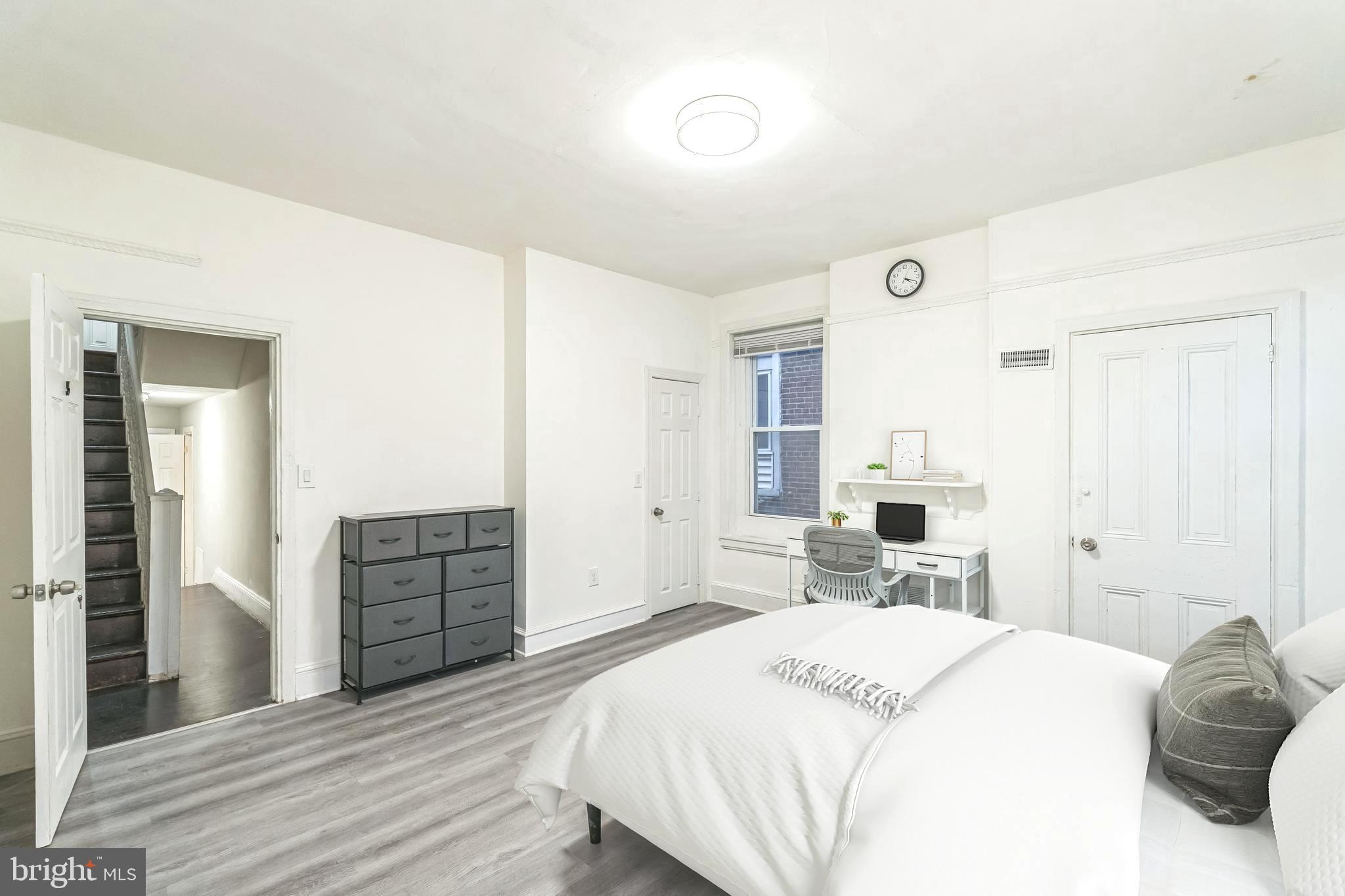 BELMONT - Residential