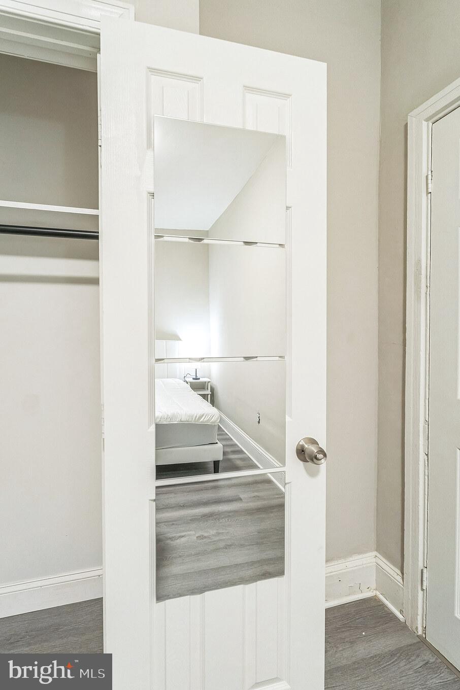 BELMONT - Residential