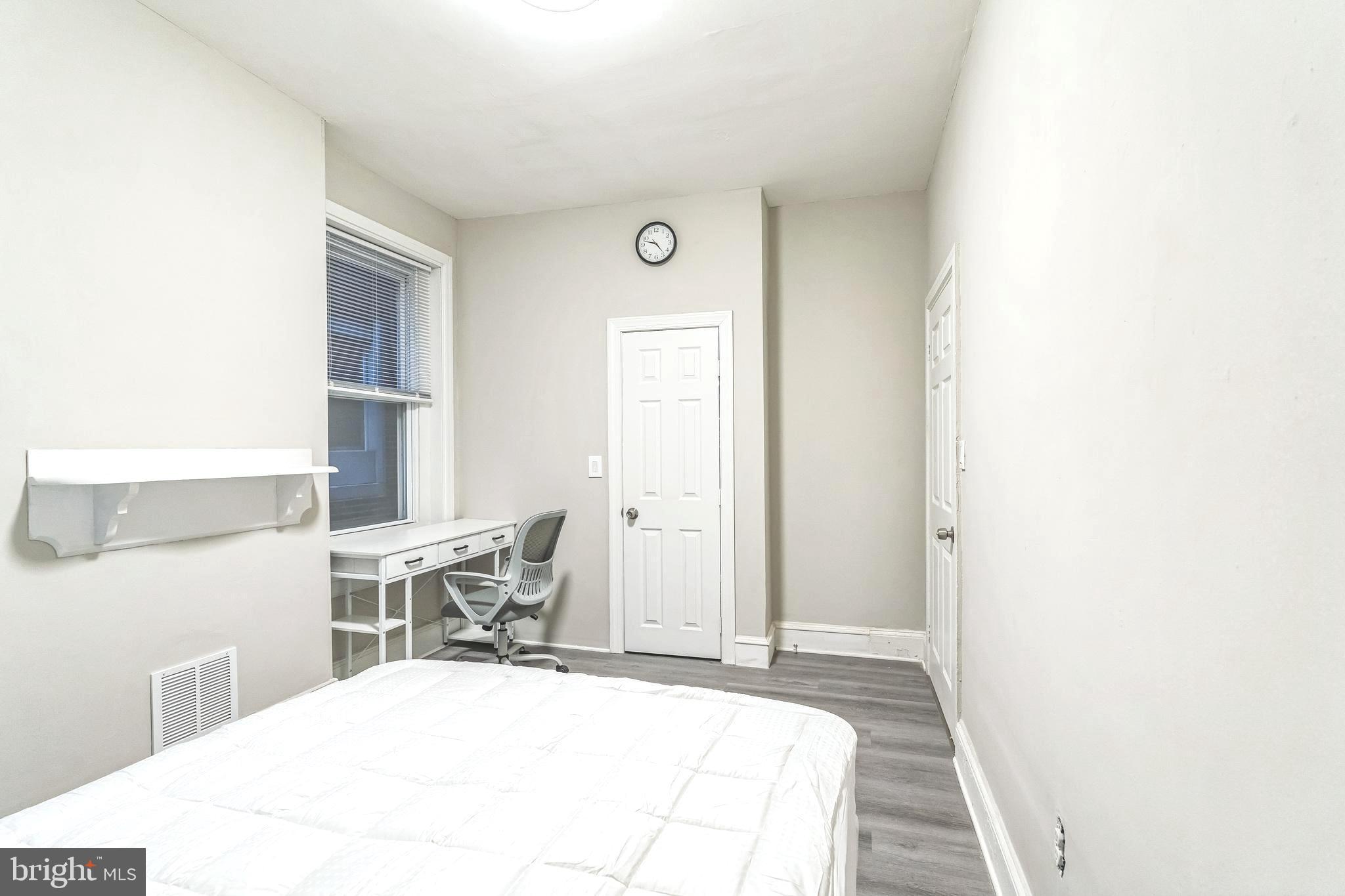 BELMONT - Residential