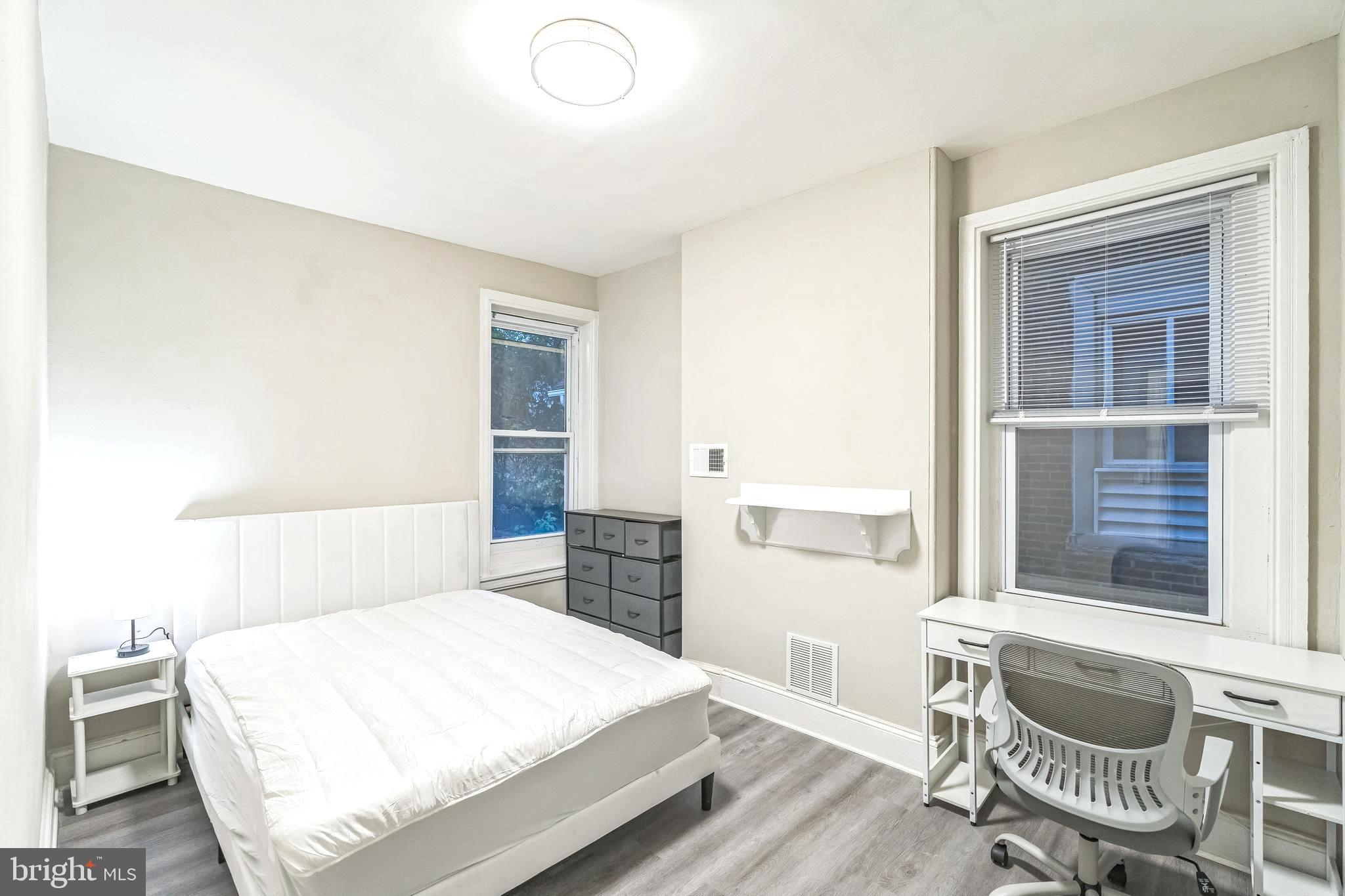 BELMONT - Residential