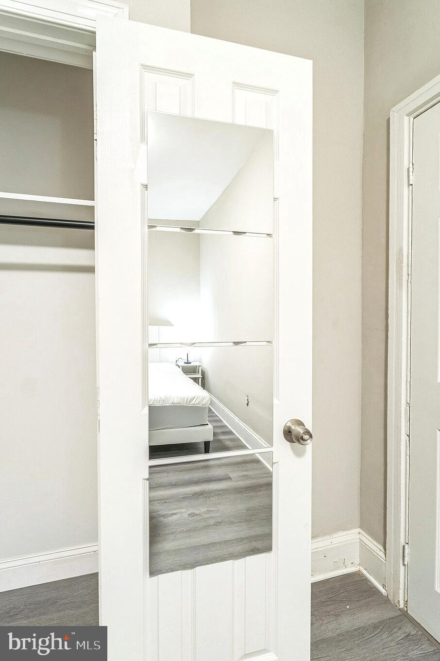 BELMONT - Residential