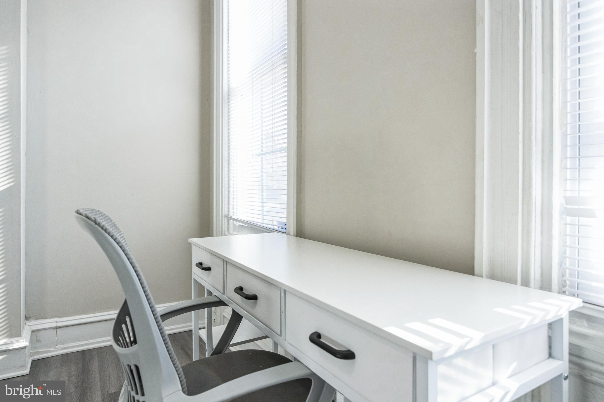 BELMONT - Residential