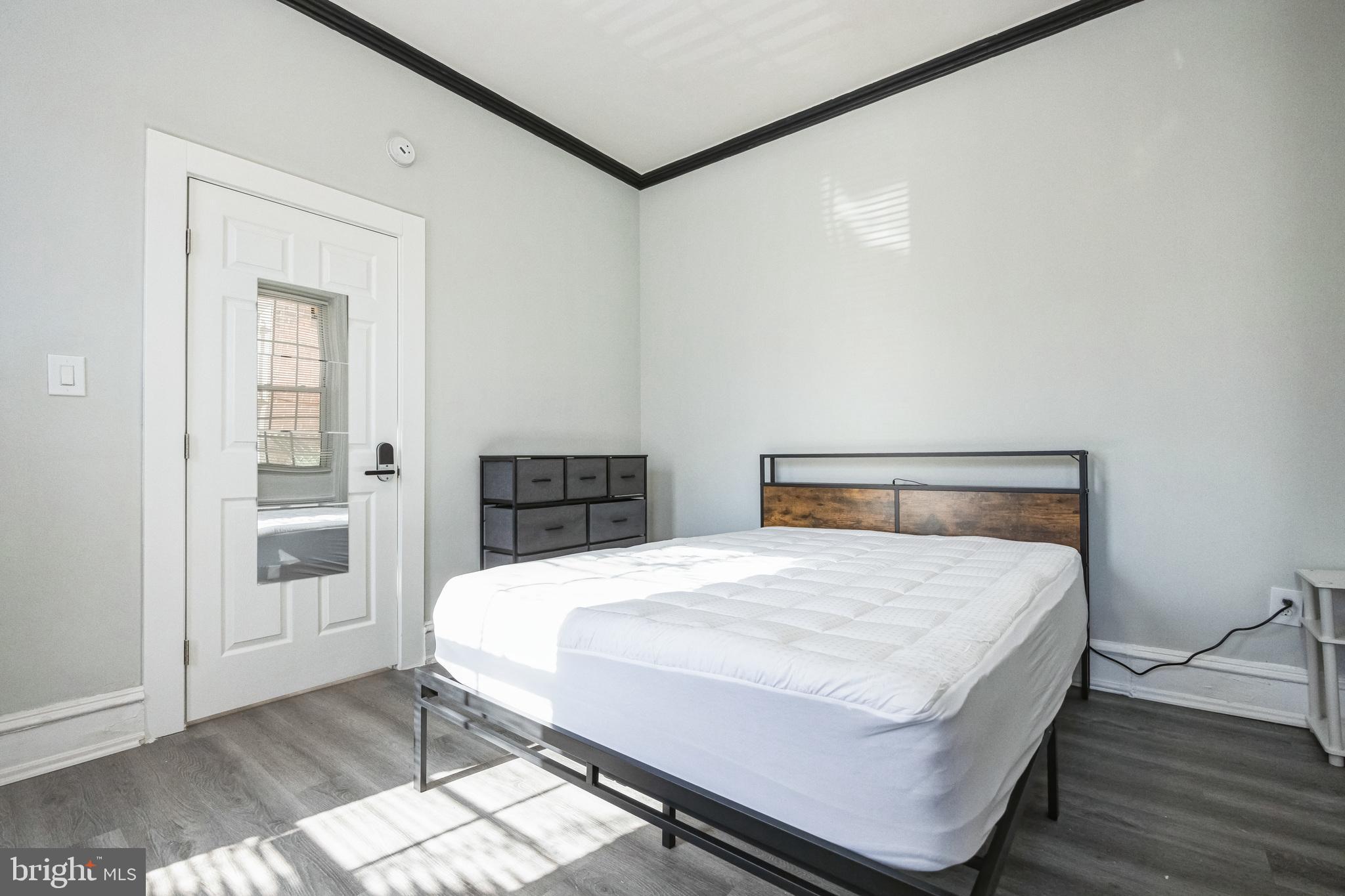 BELMONT - Residential