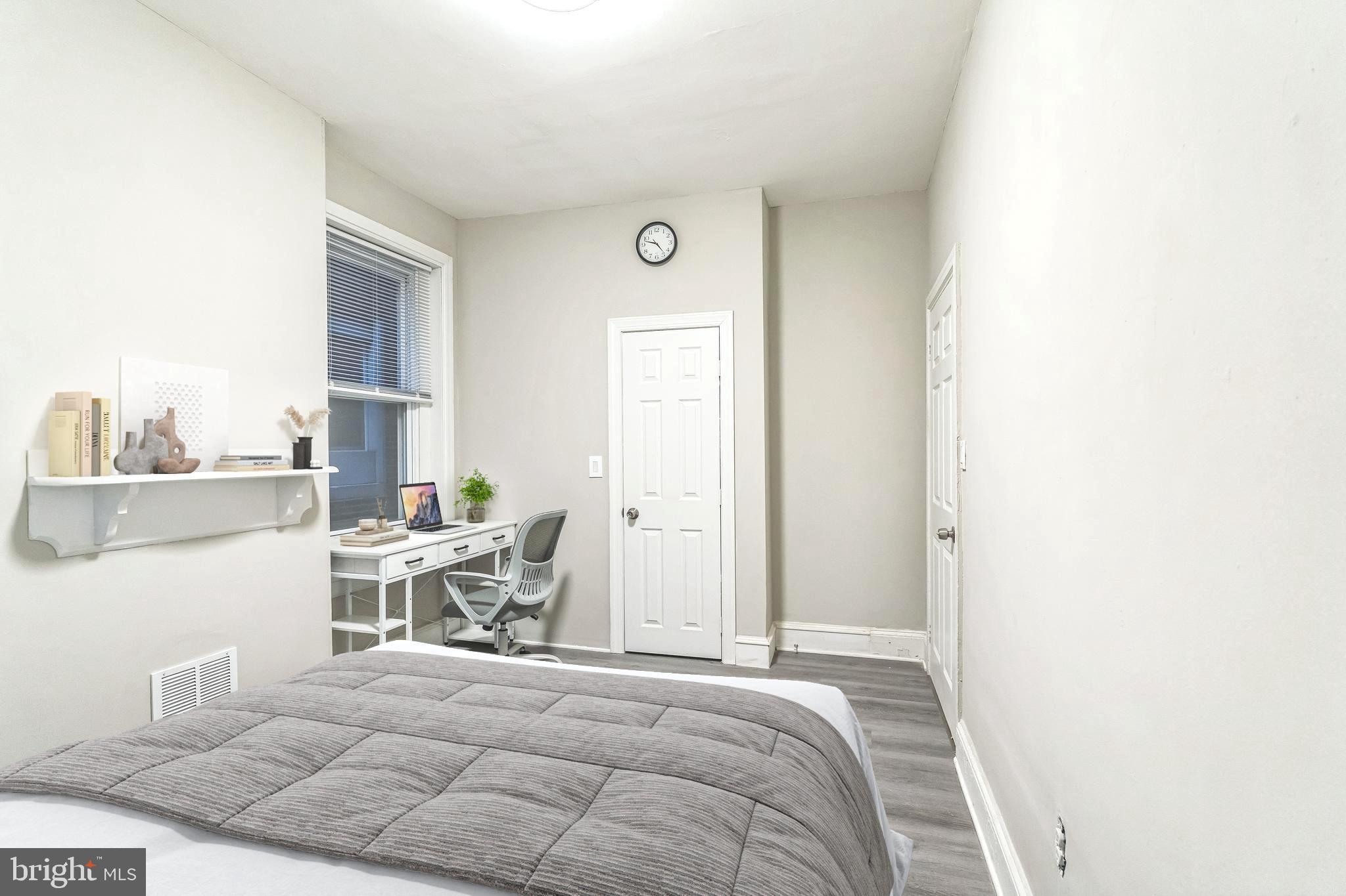 BELMONT - Residential