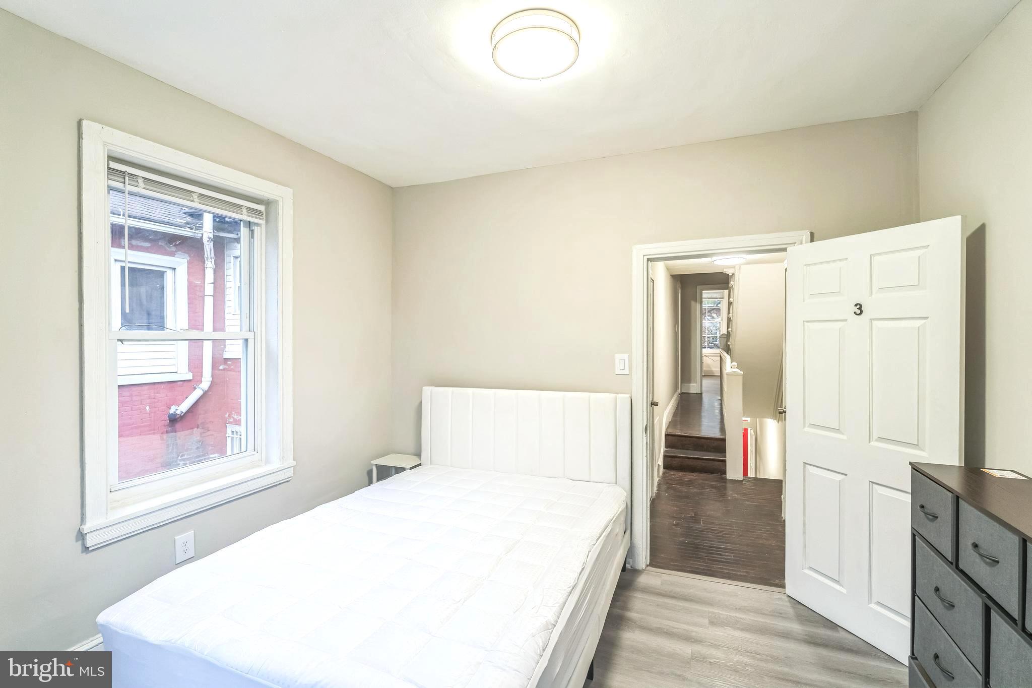 BELMONT - Residential