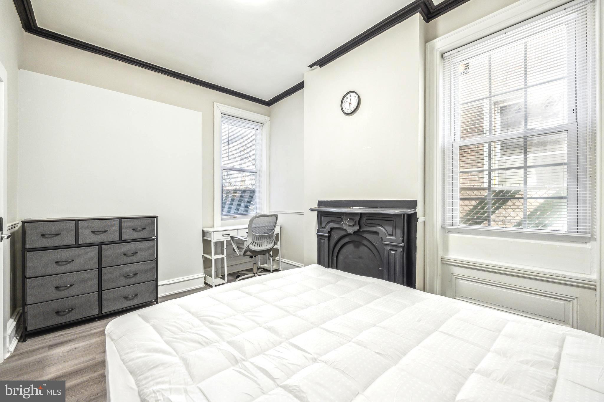 BELMONT - Residential