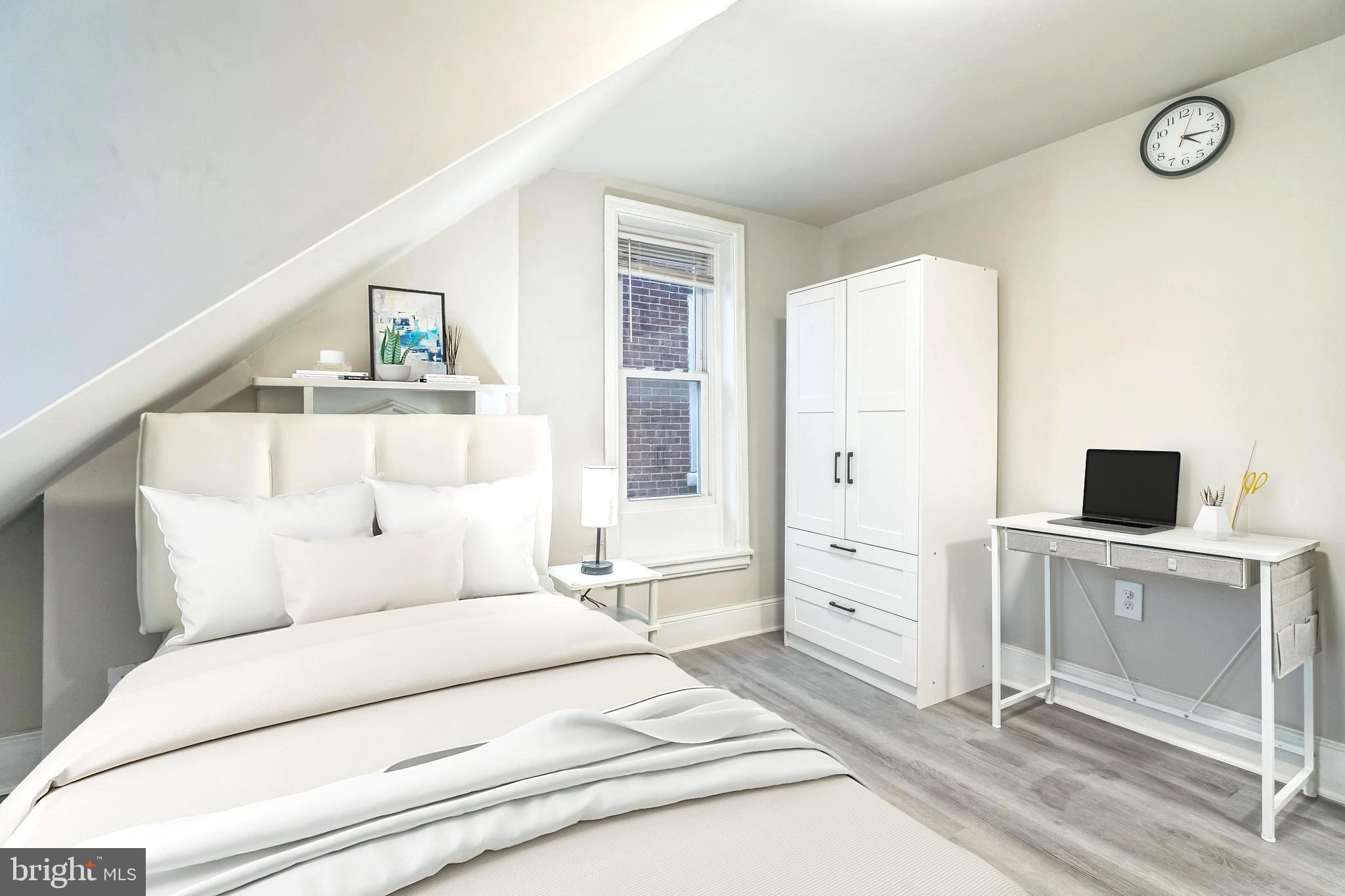 BELMONT - Residential