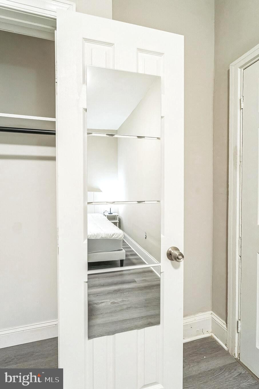 BELMONT - Residential