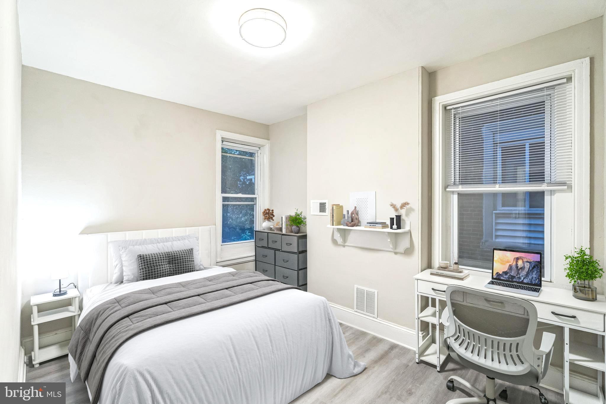 BELMONT - Residential