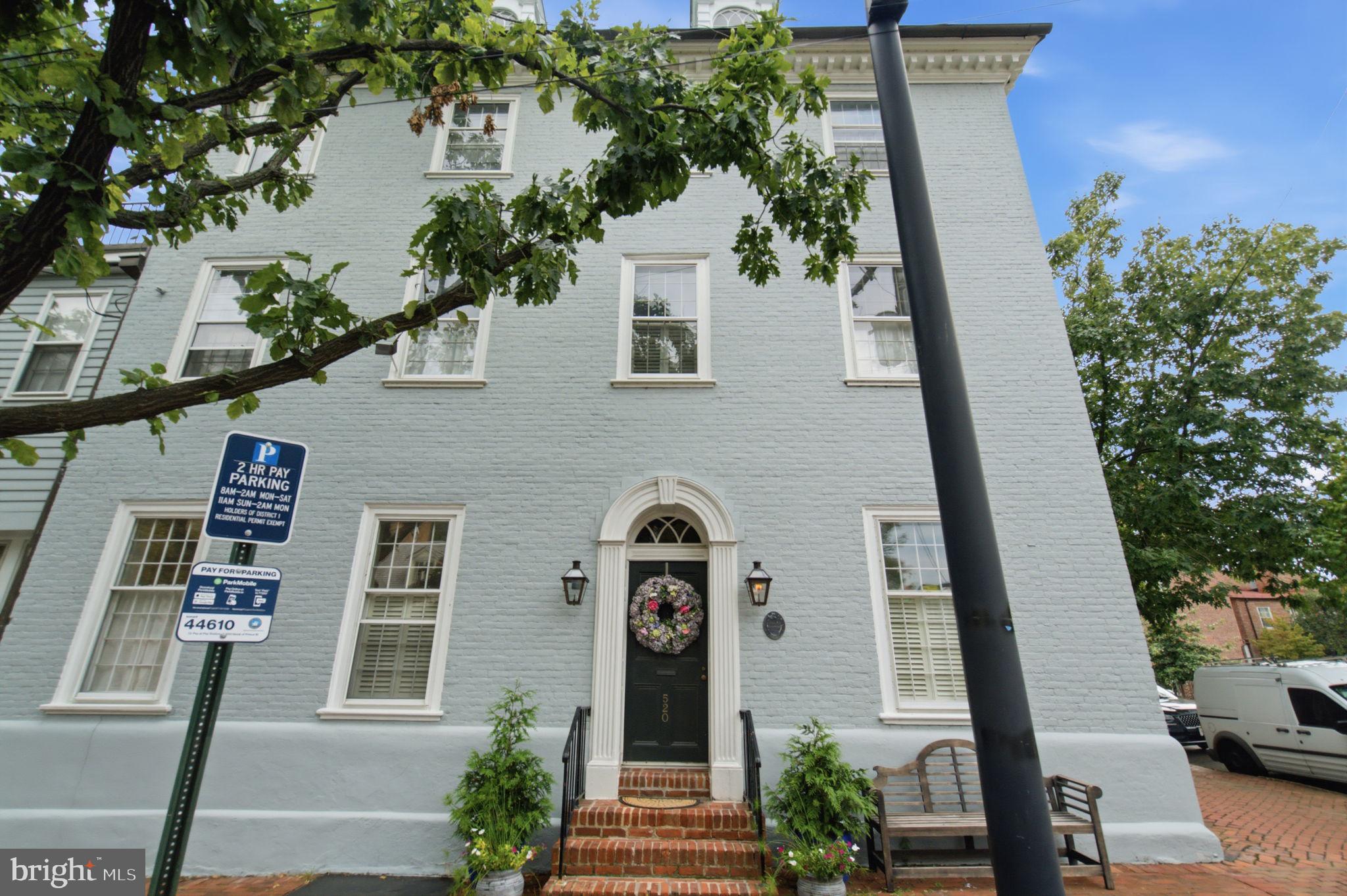 520 PRINCE STREET