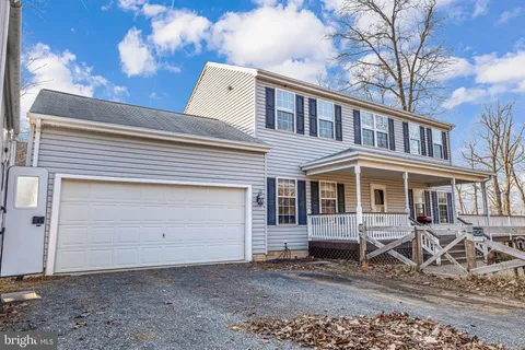 153 Hunter Avenue, Chester Gap, VA 22623 - MLS#: VARP2001994