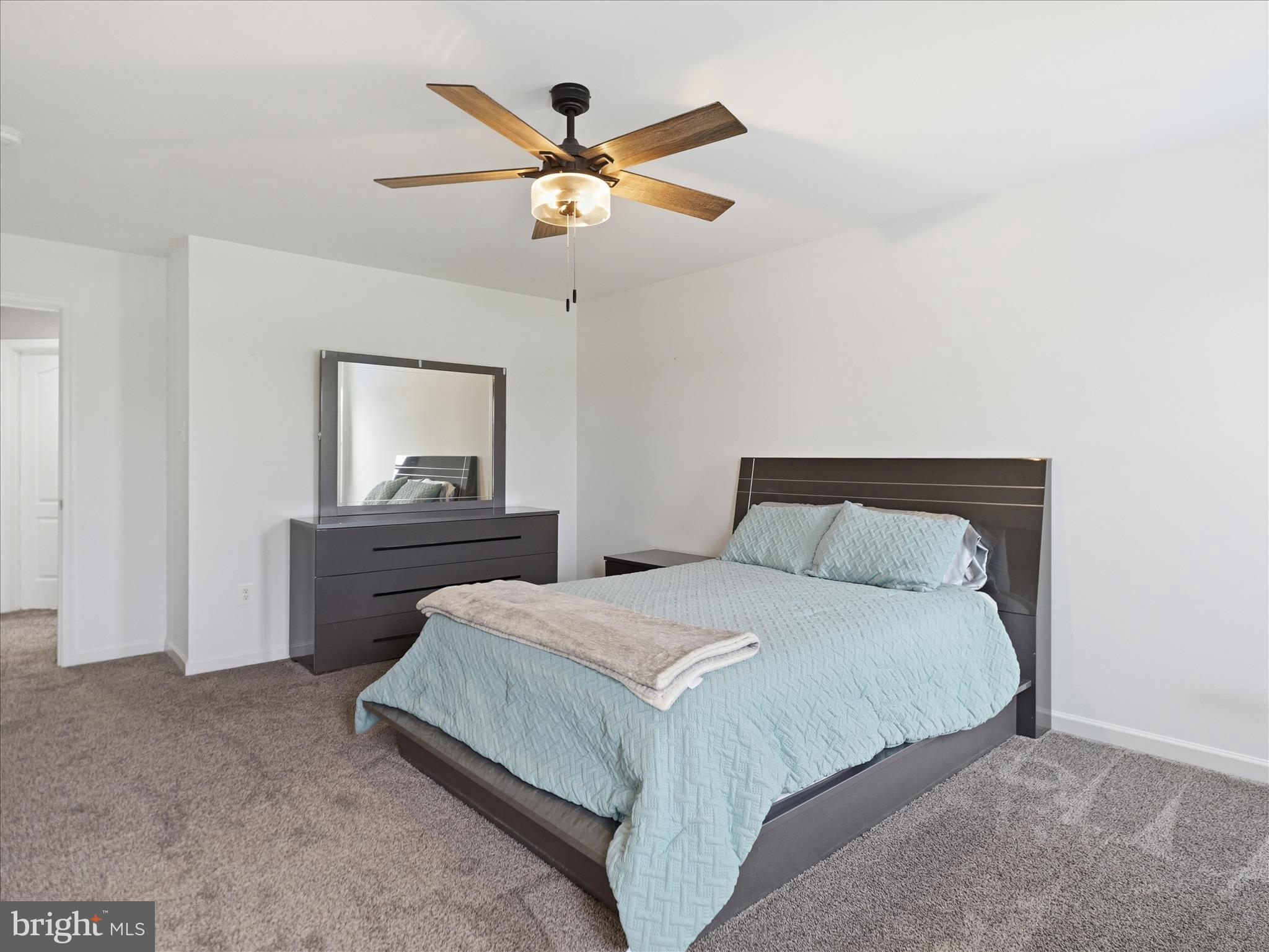 NOTTINGHAM MEADOWS - Residential