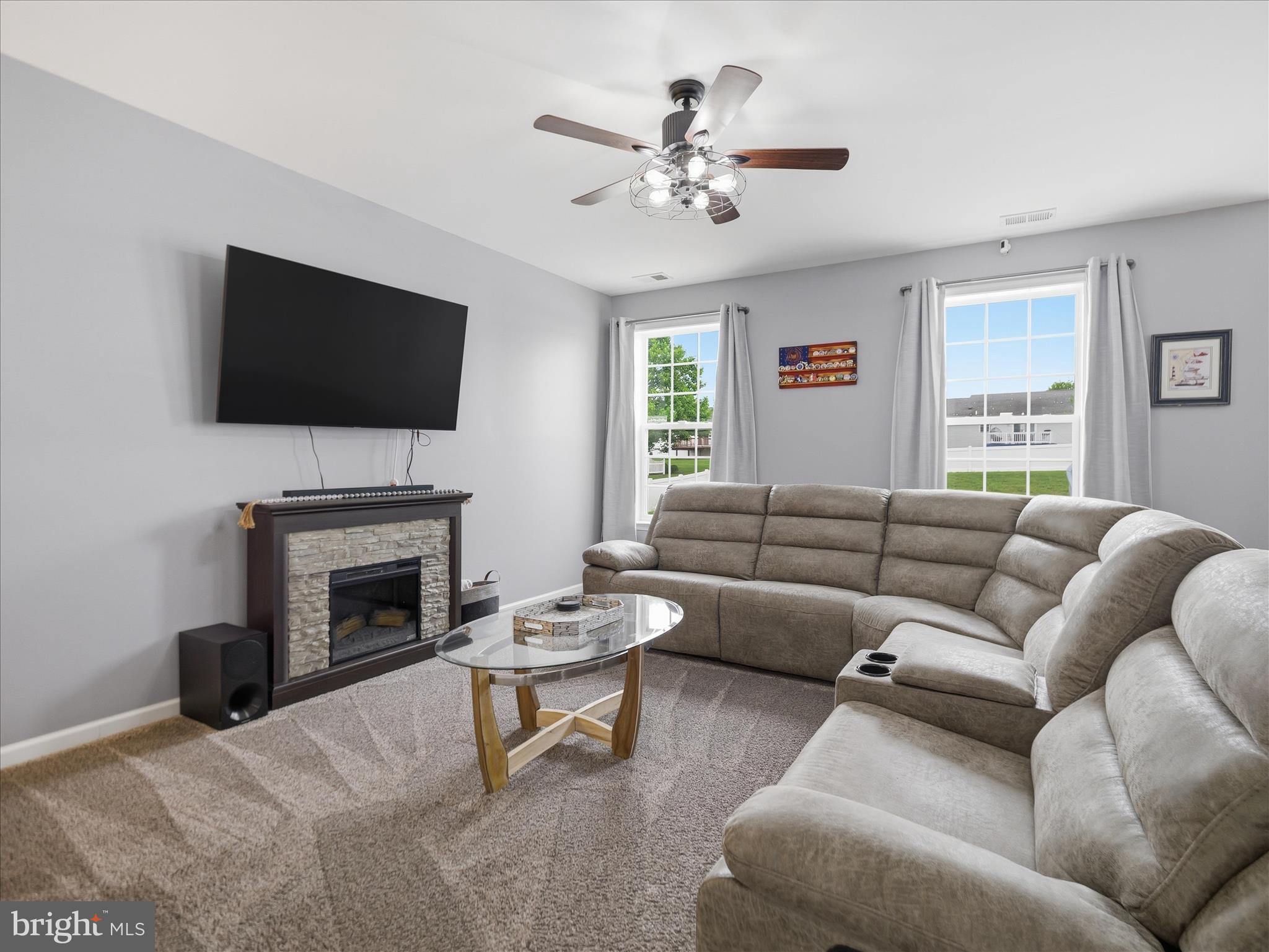 NOTTINGHAM MEADOWS - Residential