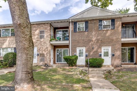 Condo For Sale - 1294 Cooper Street #B17<br/> EDGEWATER PARK, NJ 08010