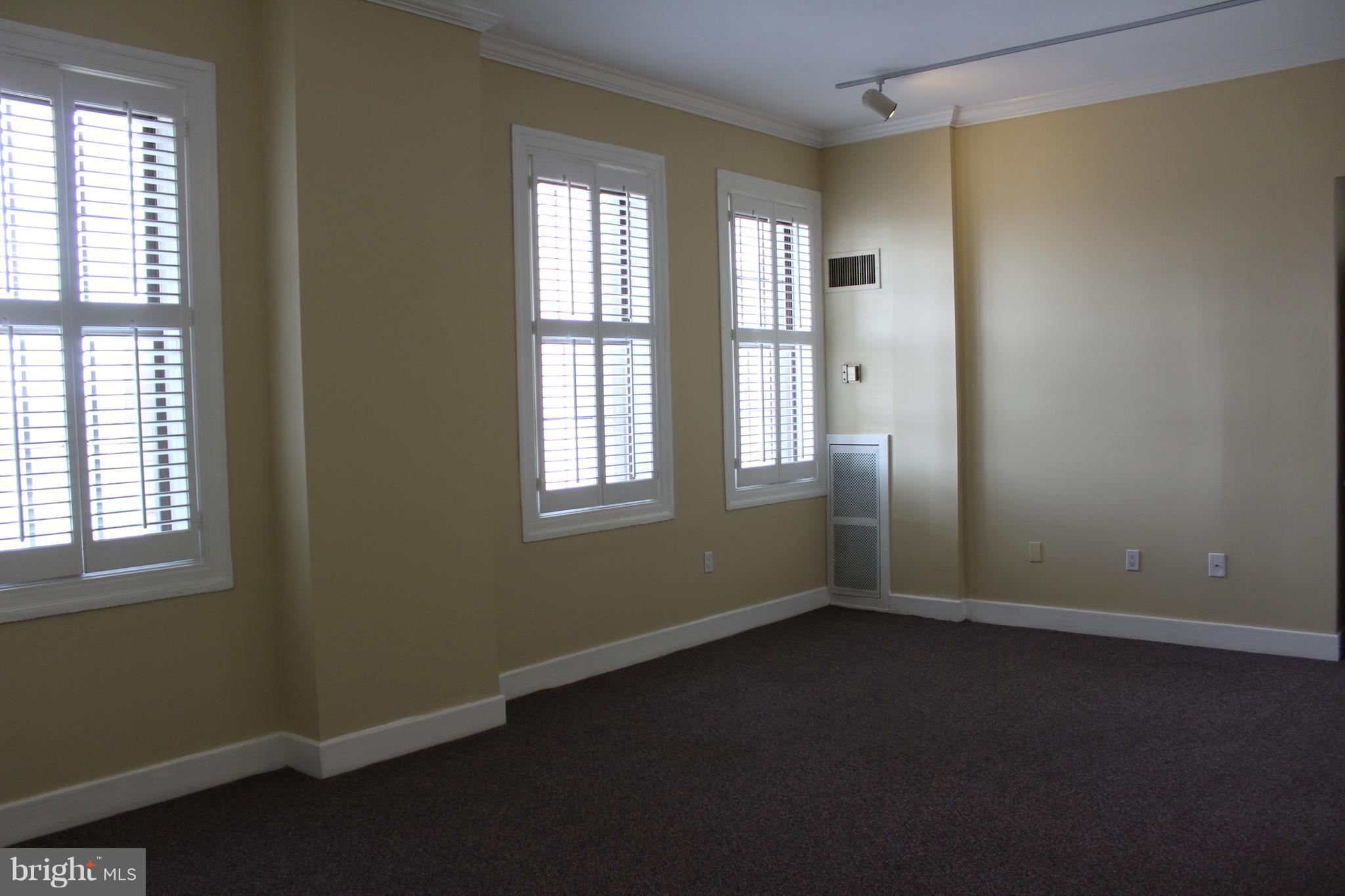 MOUNT VERNON PLACE HISTORIC DISTRICT - Residential