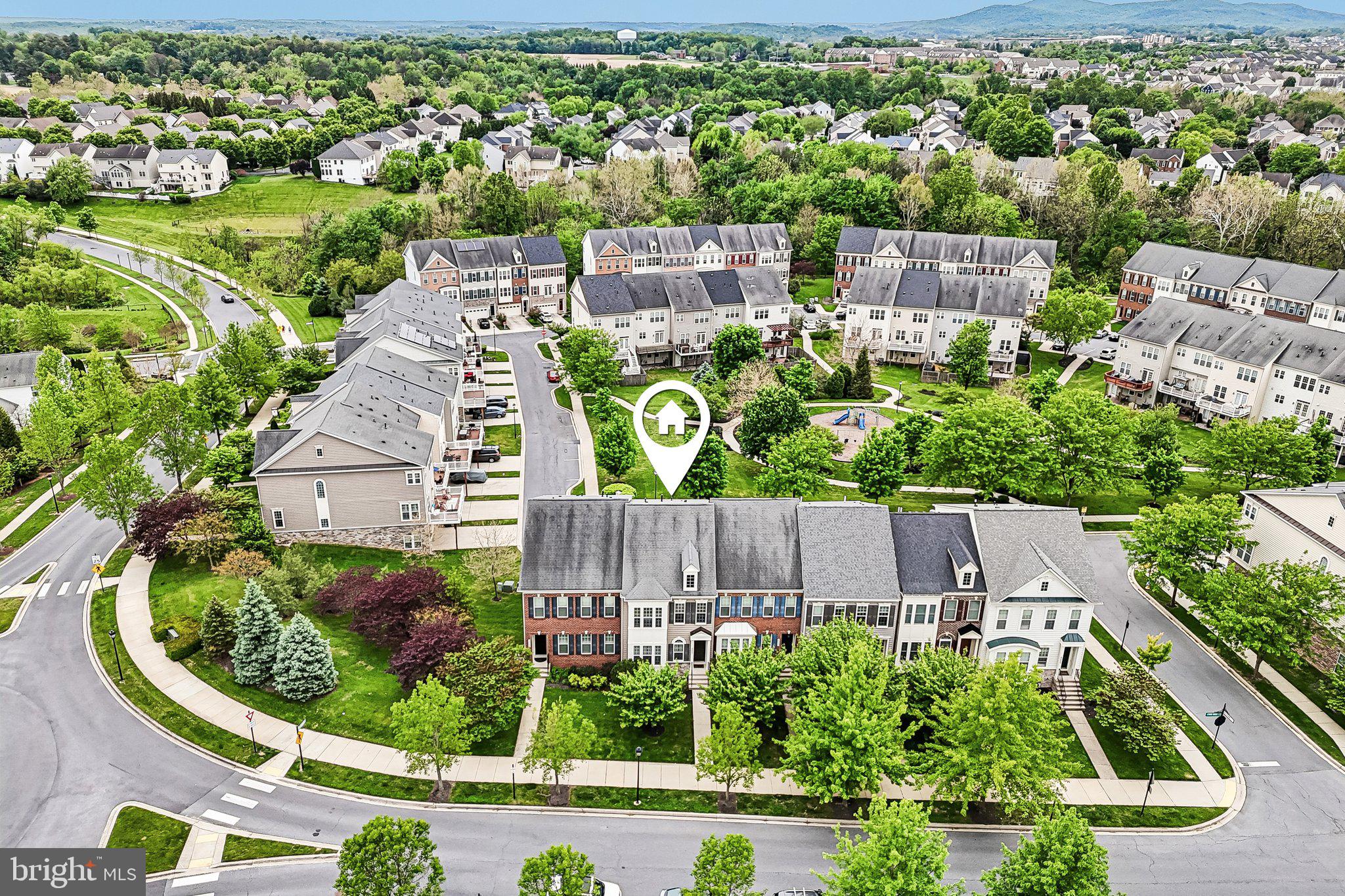 URBANA HIGHLANDS - Residential