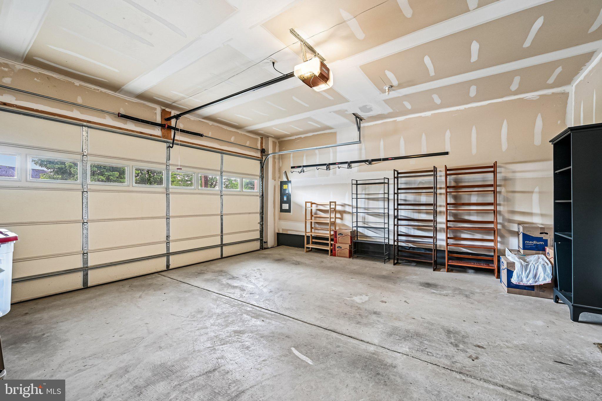 URBANA HIGHLANDS - Residential