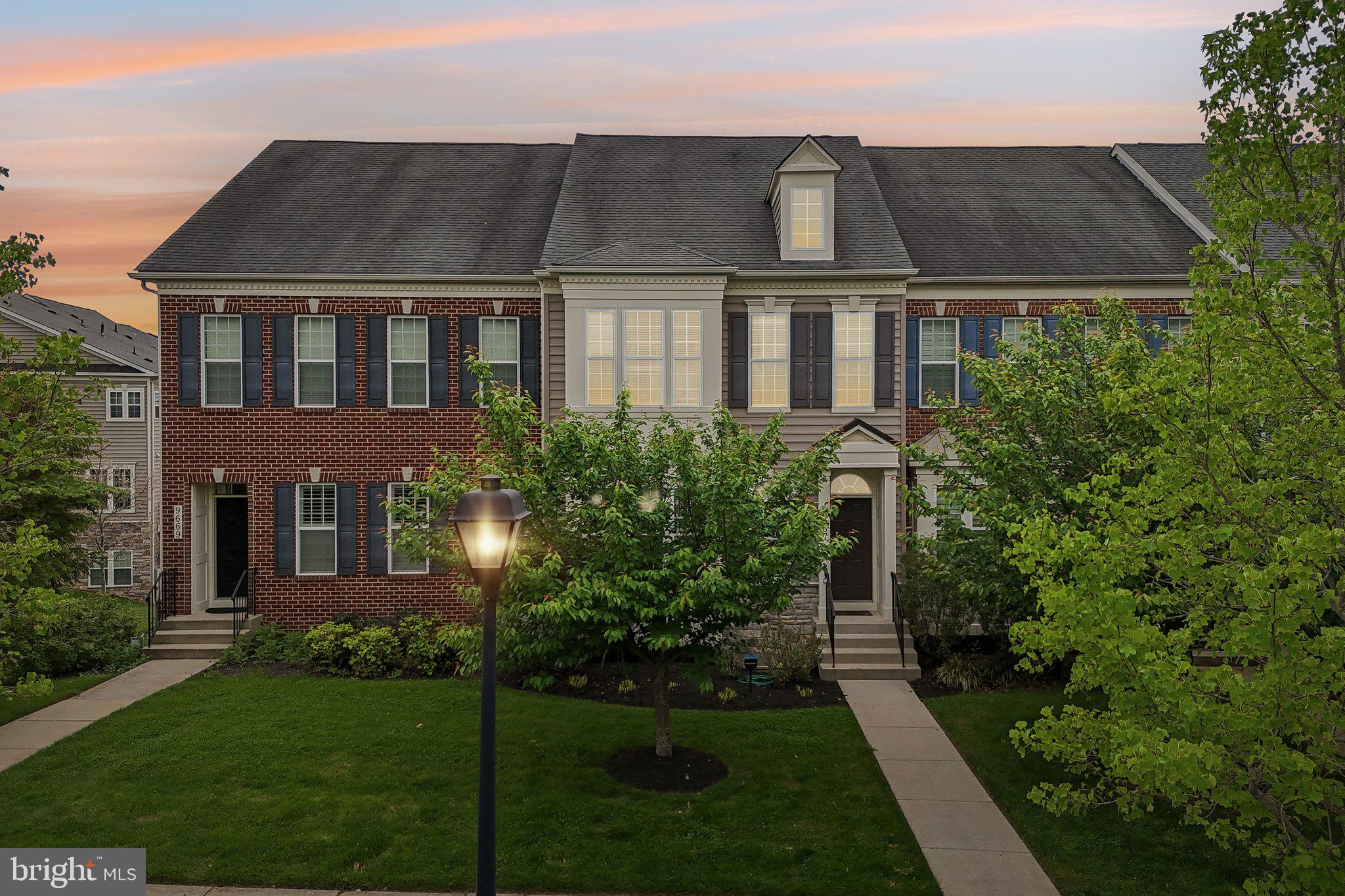 URBANA HIGHLANDS - Residential