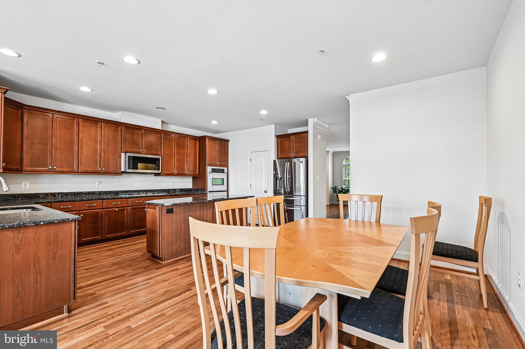 URBANA HIGHLANDS - Residential
