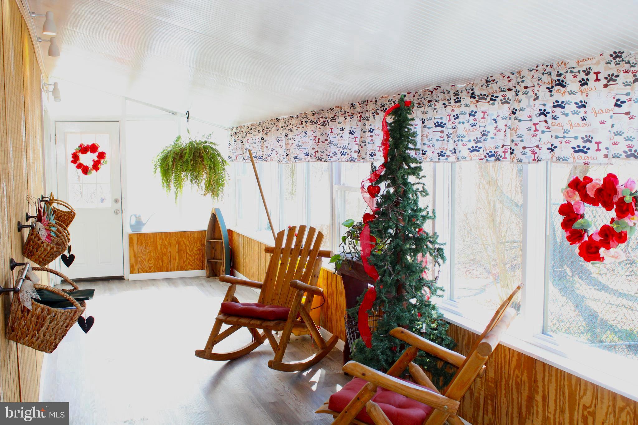 140 GIFFORDTOWN LANE