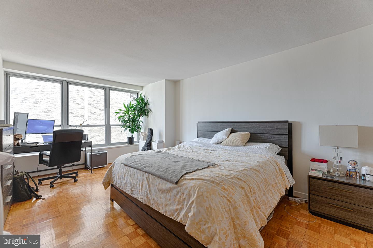 RITTENHOUSE SQUARE - Residential Lease