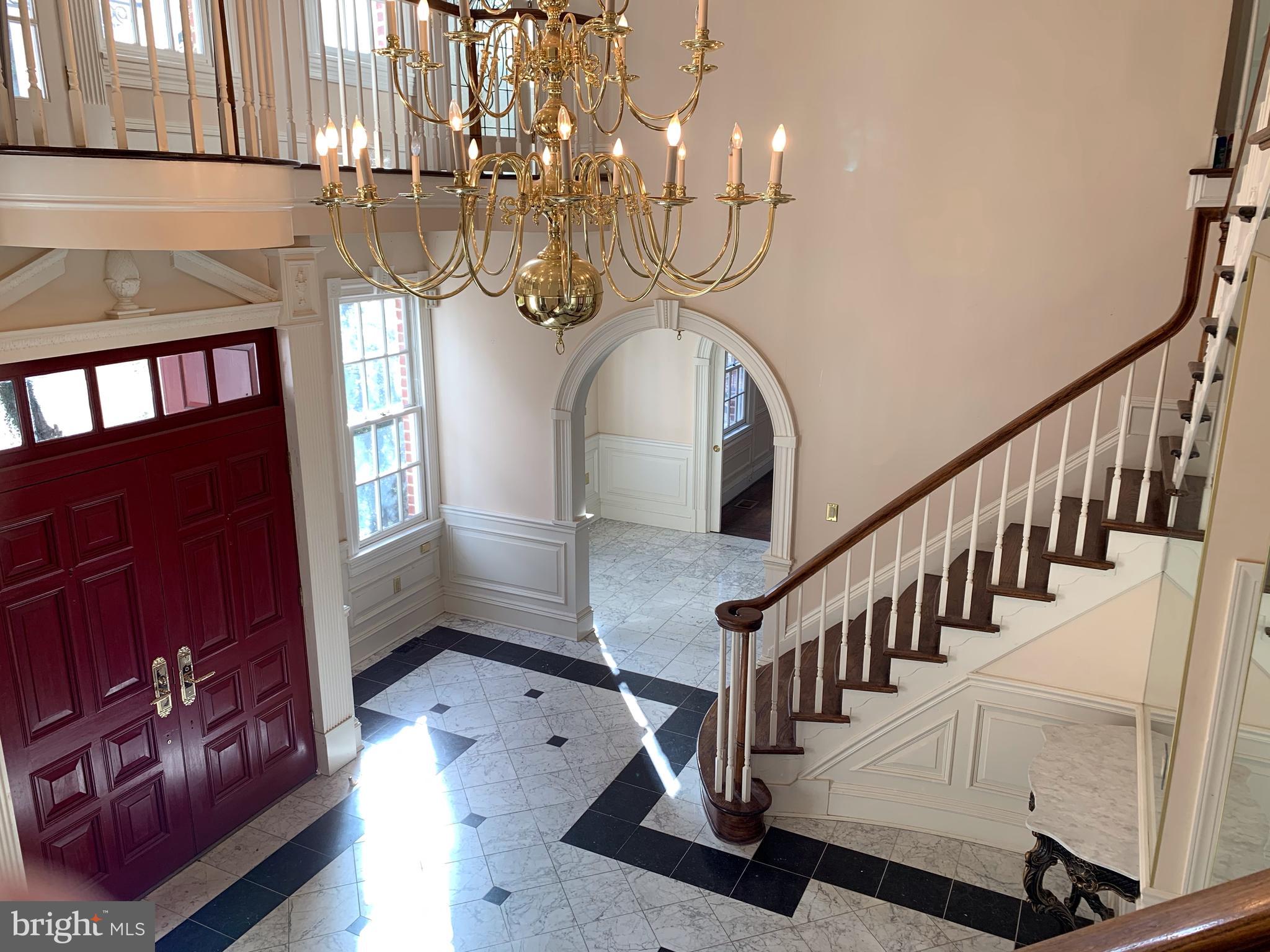 BASIL COURT - Residential