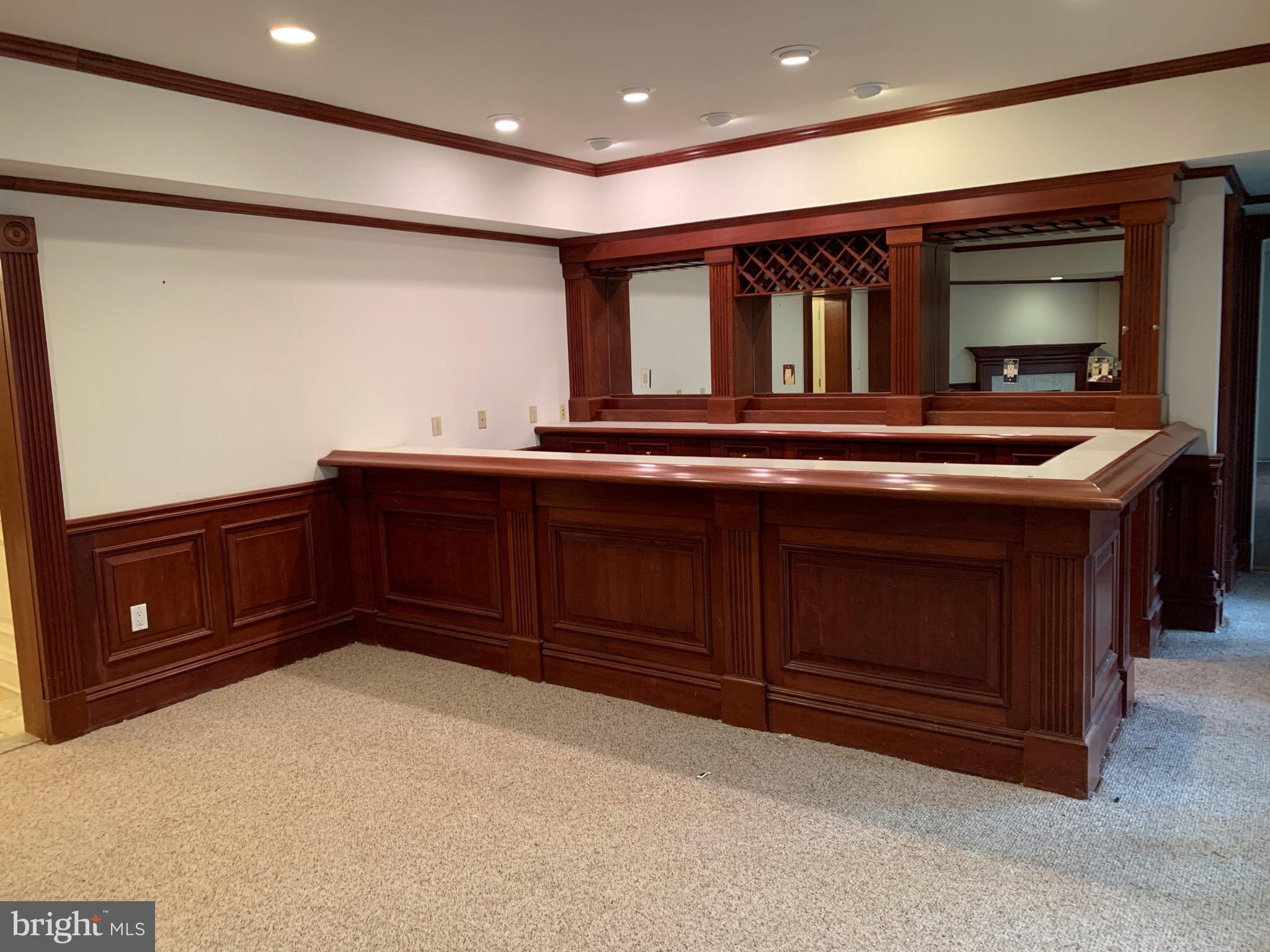 BASIL COURT - Residential