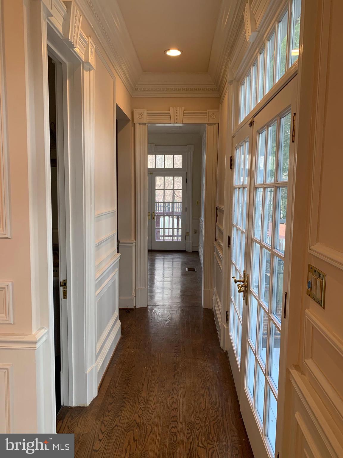 BASIL COURT - Residential