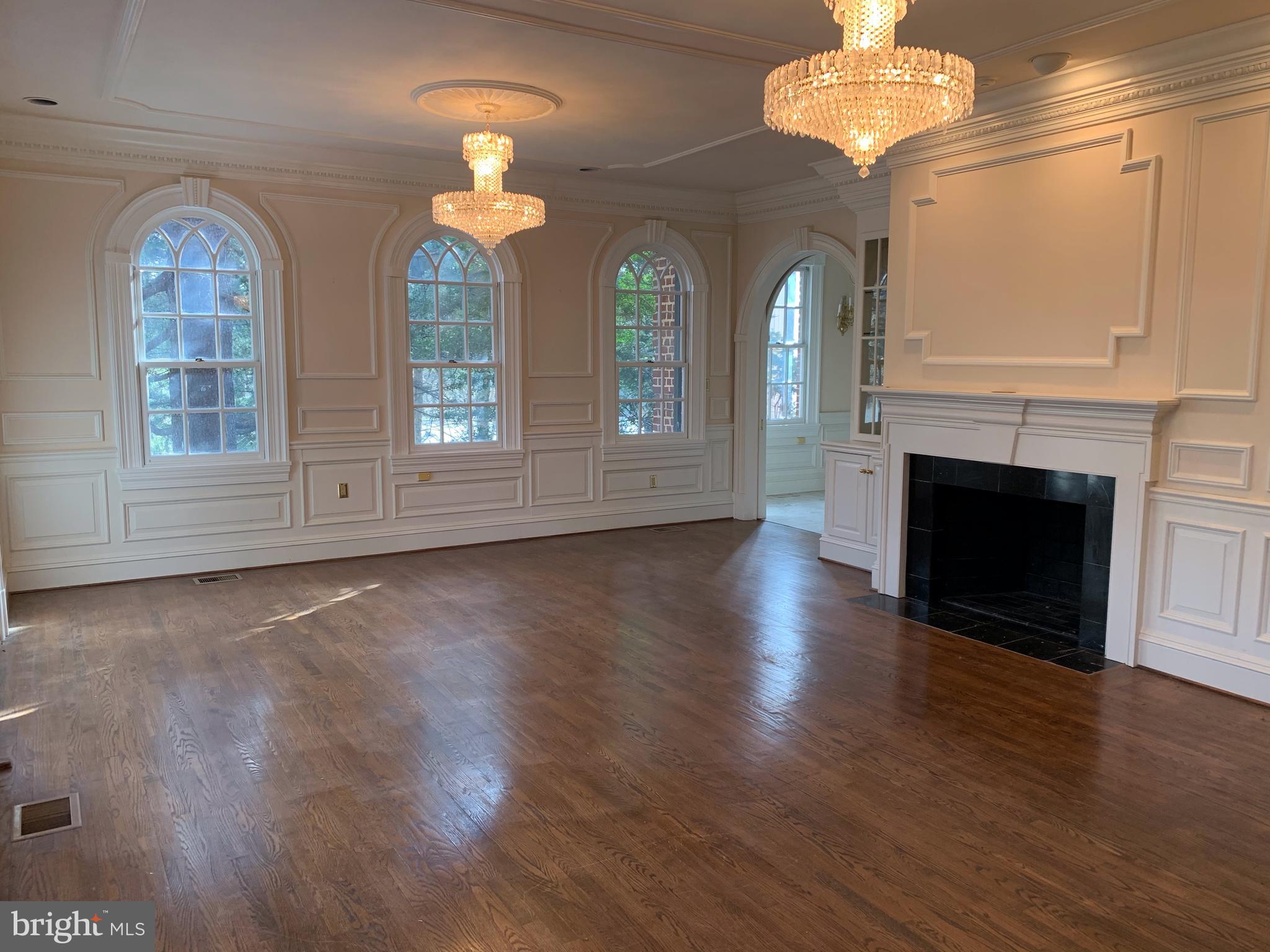 BASIL COURT - Residential