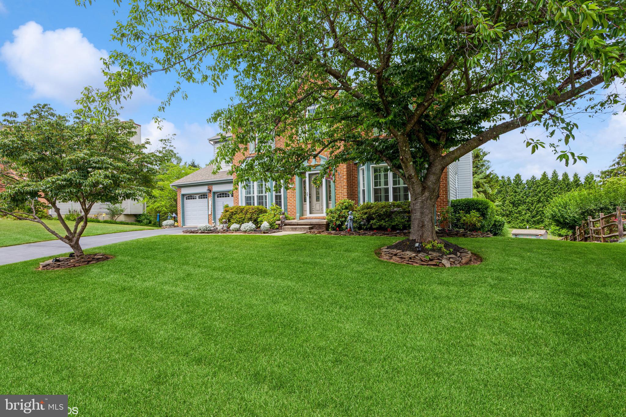 DIAMOND HILLS - Residential