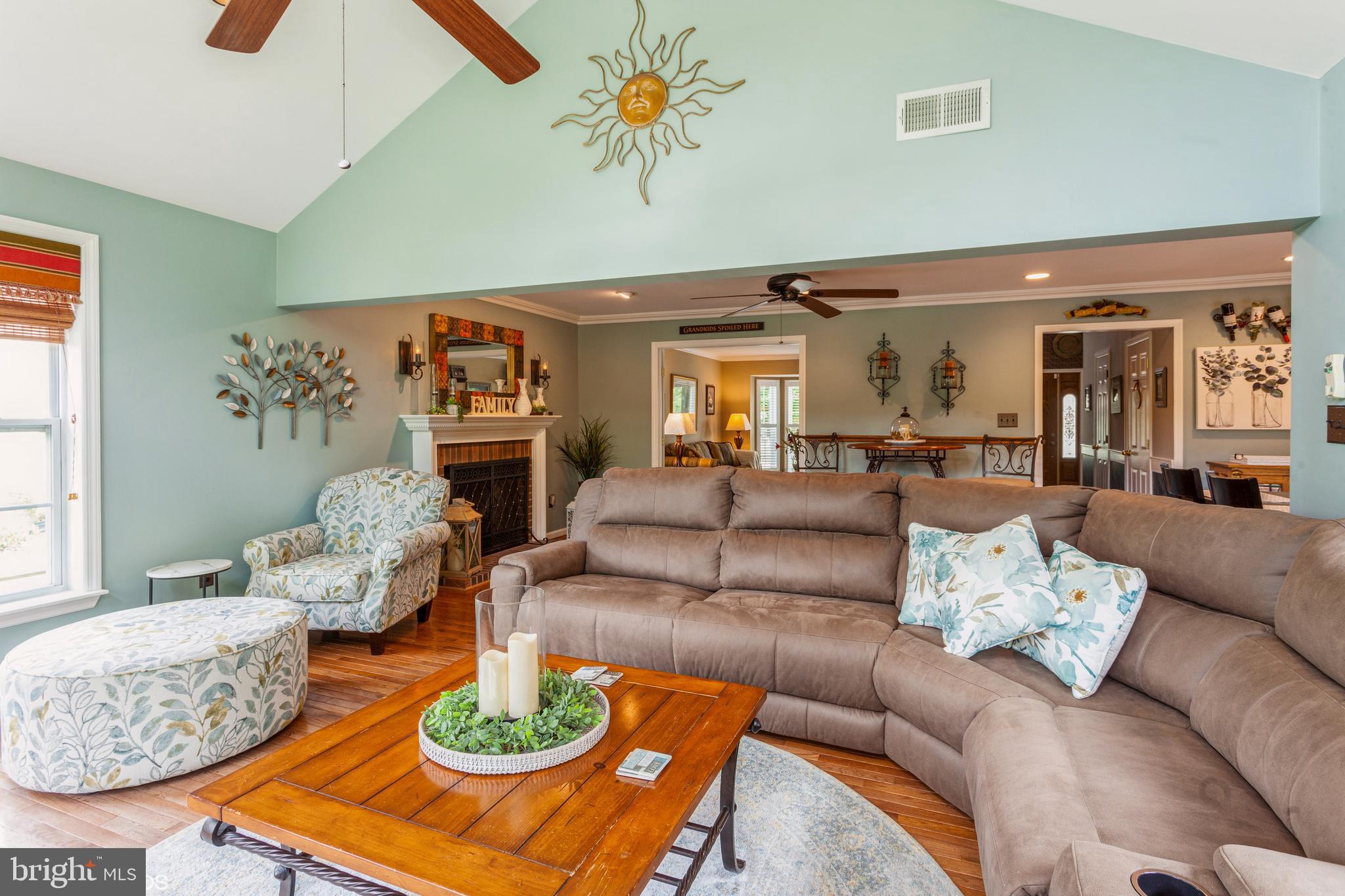 DIAMOND HILLS - Residential