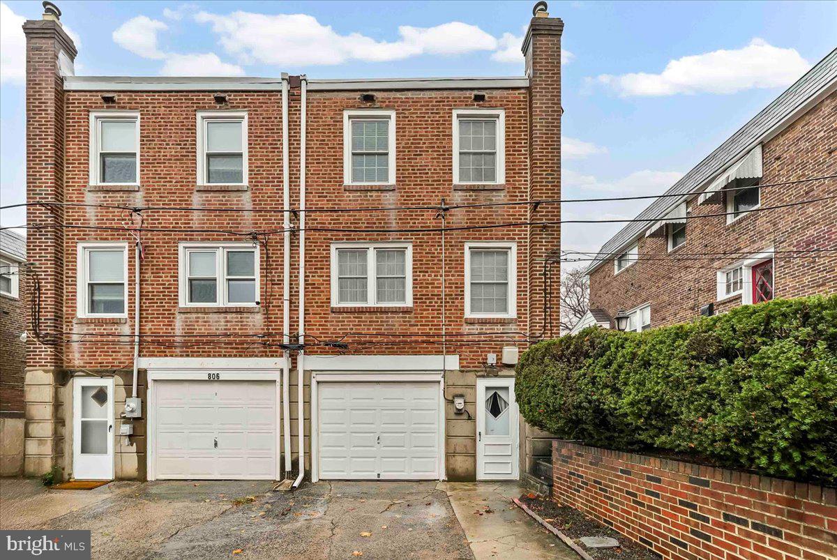 DREXEL PARK GARDEN - Residential