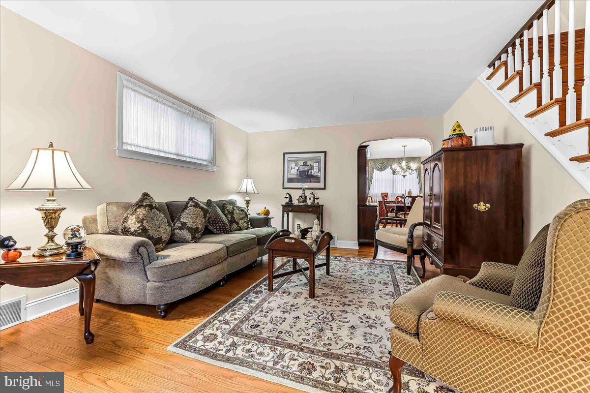 DREXEL PARK GARDEN - Residential