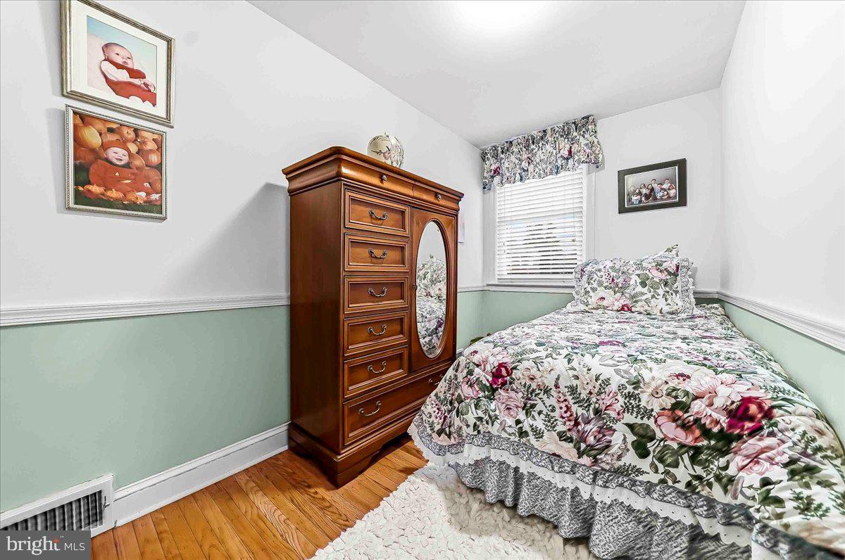 DREXEL PARK GARDEN - Residential