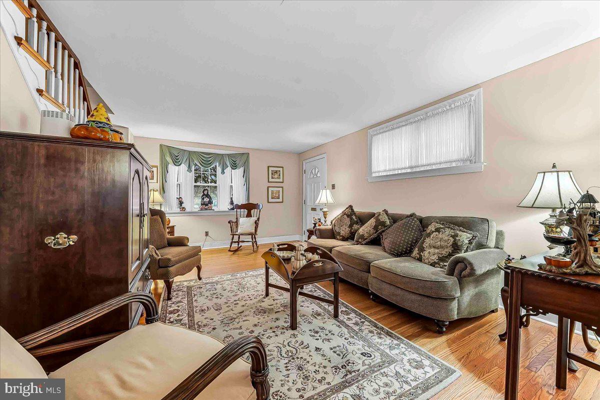 DREXEL PARK GARDEN - Residential