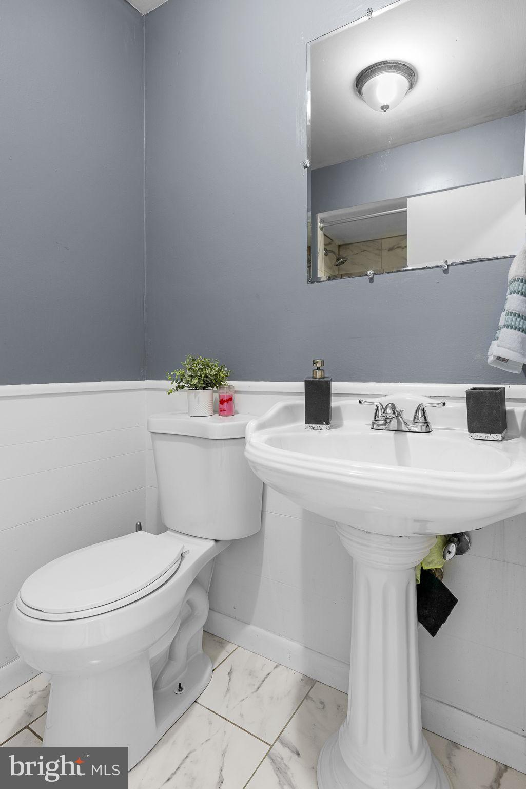 PINEWOOD LAWNS - Residential