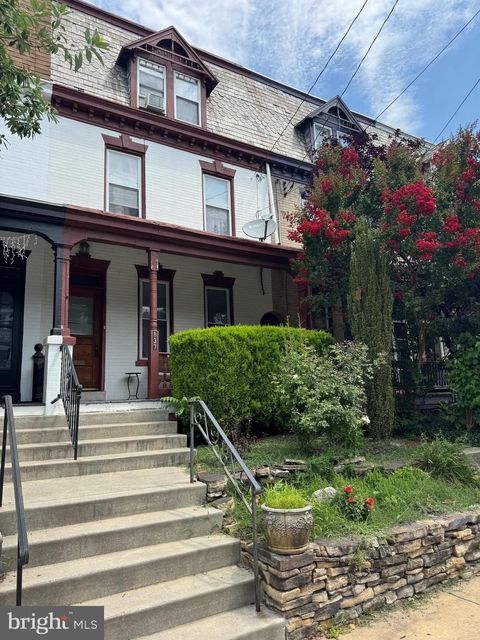 Photo of 837 Columbia Avenue, LANCASTER, PA 17603 (MLS # PALA2073706)